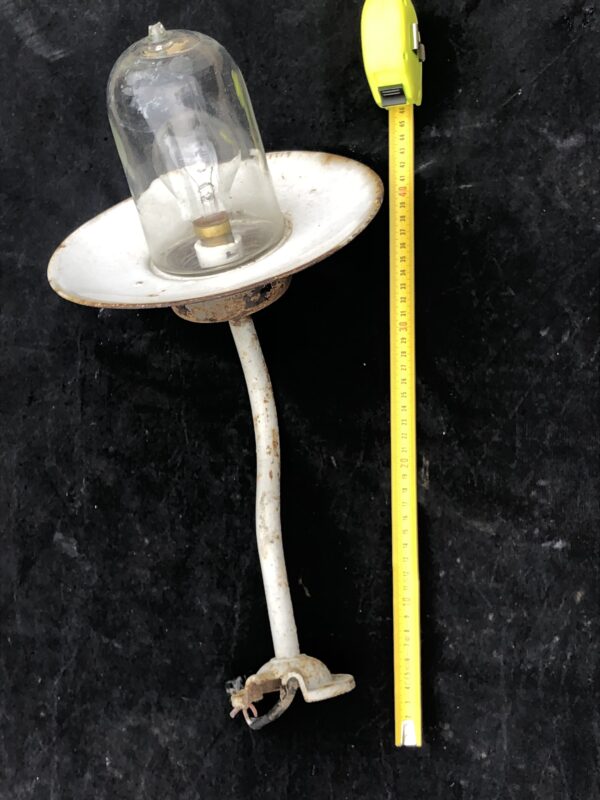 Lampe de cour atelier indus potence fonte gamelle émail globe verre – Image 4