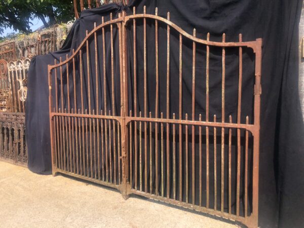 Portail double battants fer forgé ancien – Image 2
