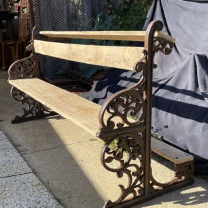 Banc d'église fonte fleurie et bois 19ème
