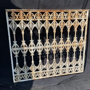 Garde corps/ balcon fonte ancien (2 pièces dispo)