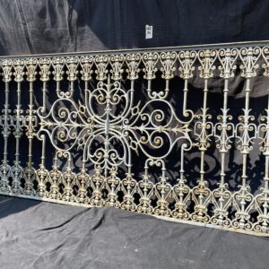 Garde corps fonte / balcon ( 2 pièces dispo)
